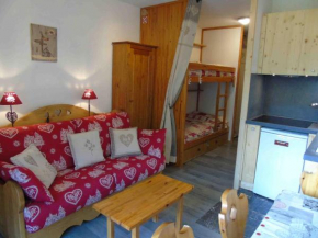 Charmant studio à Valfréjus, proche télécabine, commerces, balcon, 4 pers, animaux admis. - FR-1-561-10